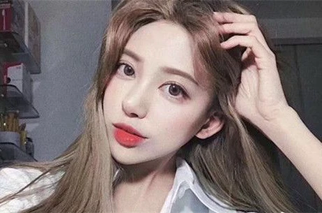 为什么我会爱长痘痘？心理原因大揭秘